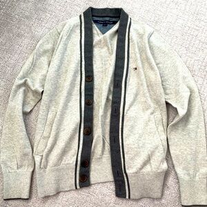 Men’s Tommy Hilfiger button cardigan gray white striped with pockets size XS